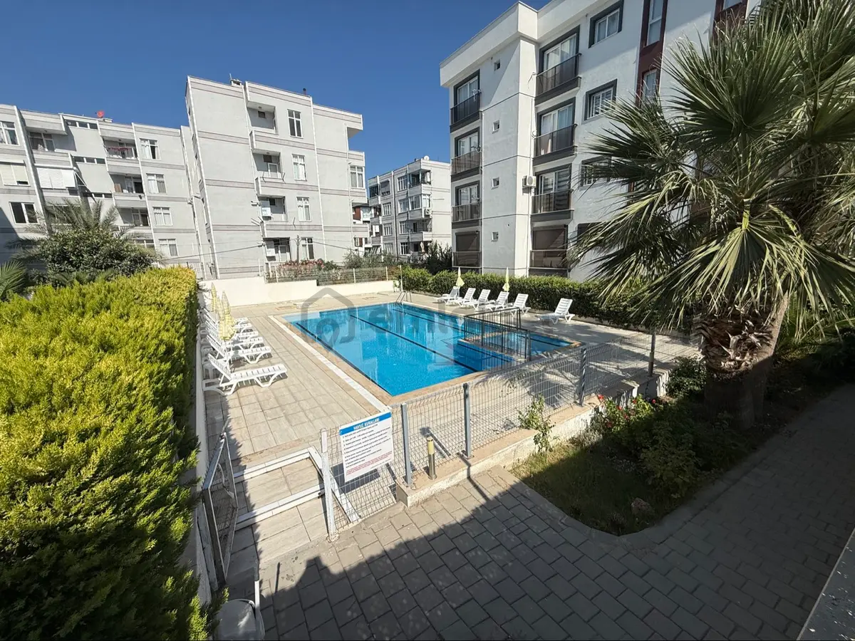 Kuşadası İkiçeşmelik Mahallesinde Boş Kiralık 1+1 Daire - 21