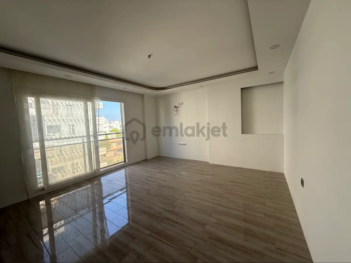 Kuşadası İkiçeşmelik Mahallesinde Boş Kiralık 1+1 Daire - 6