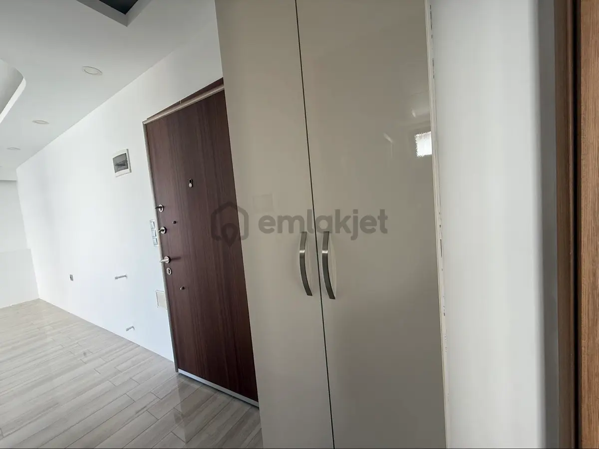 Kuşadası İkiçeşmelik Mahallesinde Boş Kiralık 1+1 Daire - 8