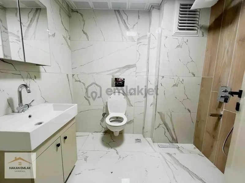 Hakan Emlak'tan Nevapark'ta 2+1 Kiralık Daire - 19