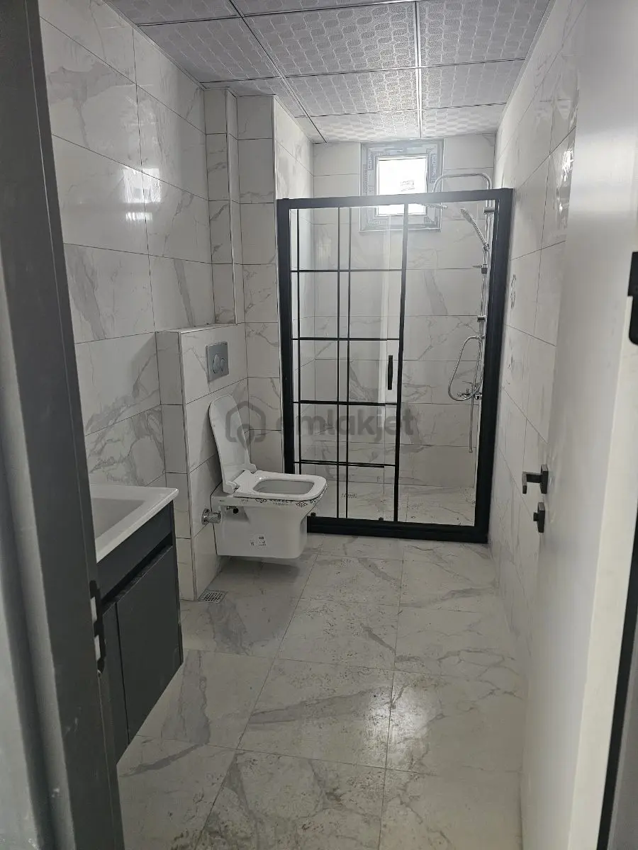 Şehir Hastanesine Yakın Sıfır 1+1 Daire - 18