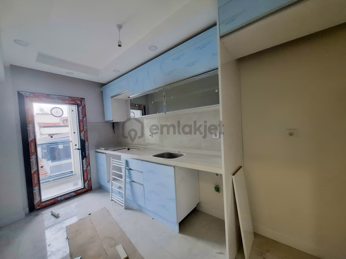 Bahcelievler Siyavuşpaşa Da Sıfır 2+1 85 M2 Daire