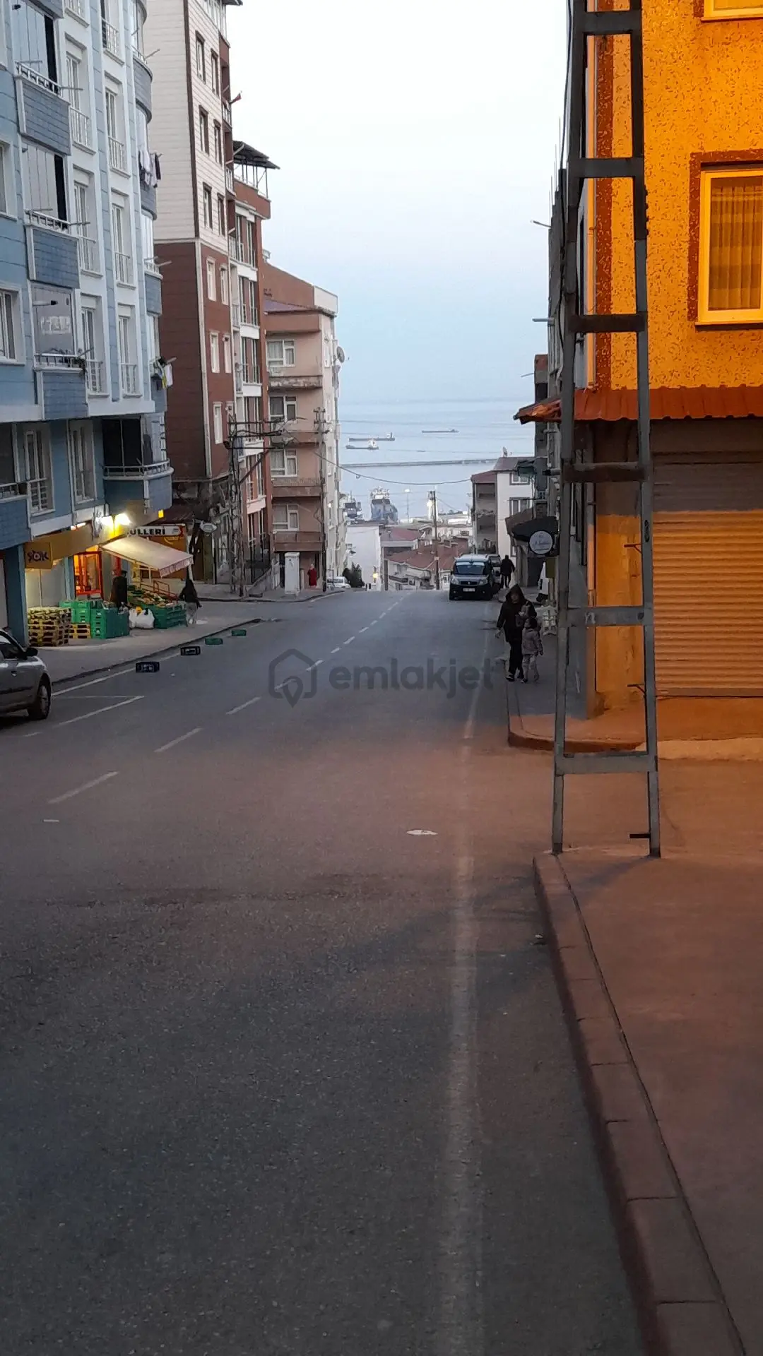 Sahibinden 1+1 Ayrı Mutfaklı Ve Balkonlu Geniş Ev - 9