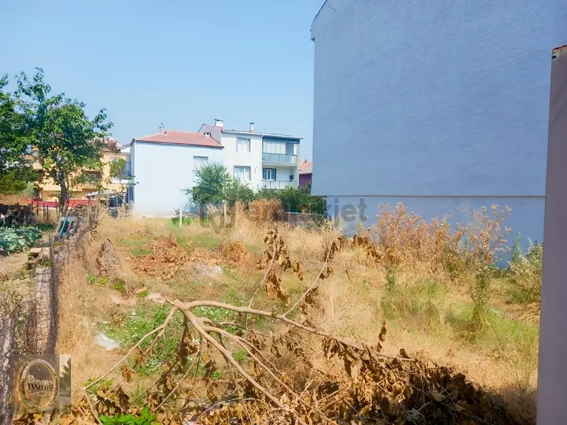 Roma Dan Yeniceköy Mahallesinde Satılık Arsa - 7