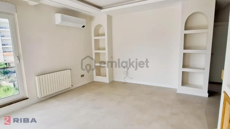 Güzeloba Merkezinde Sıfır Tadilatlı Modern Dublex - 6