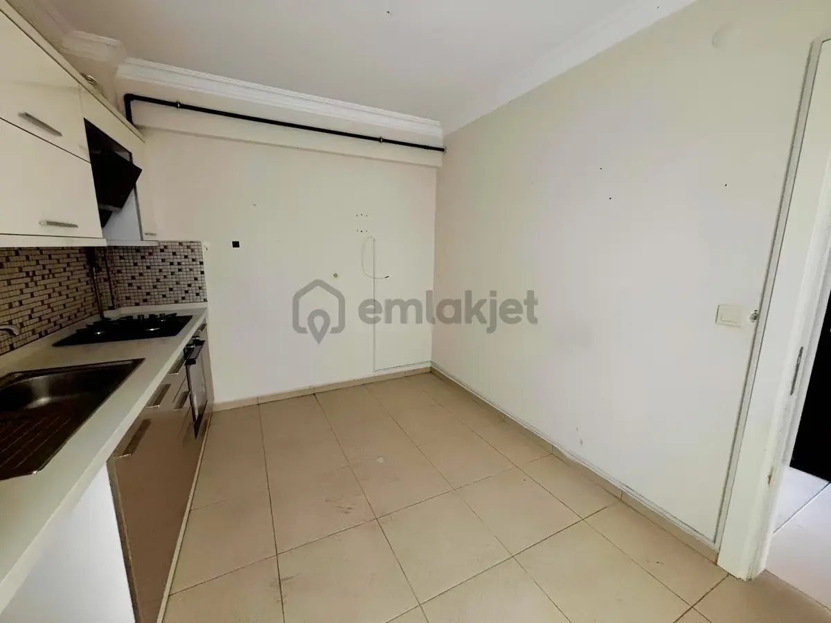 Pasifikten Menderes Mithatpaşada Kiralık 3+1 Arakat Daire - 17