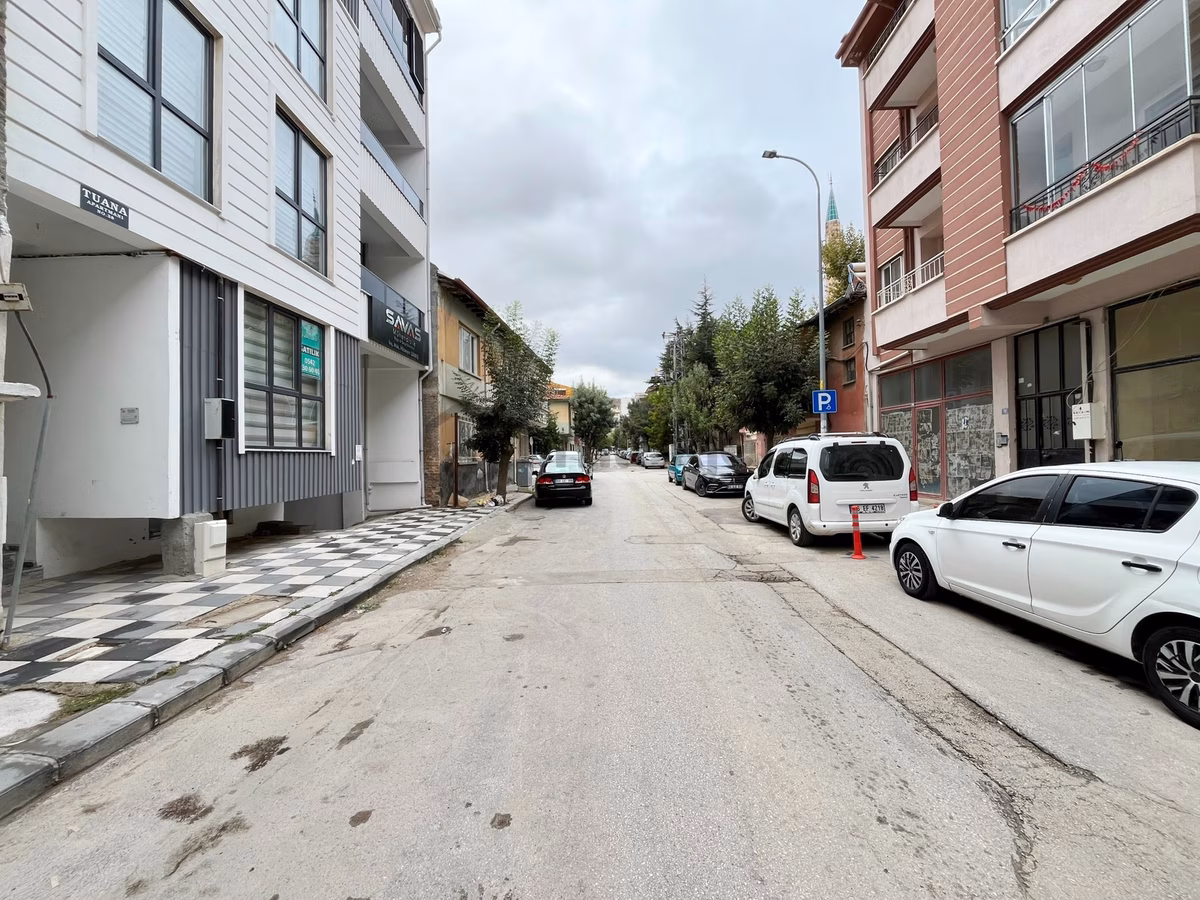 Merkez De Dervişpaşada | Kiracılı-ara Kat- Afjet | Eşyalı 2+1 - 10