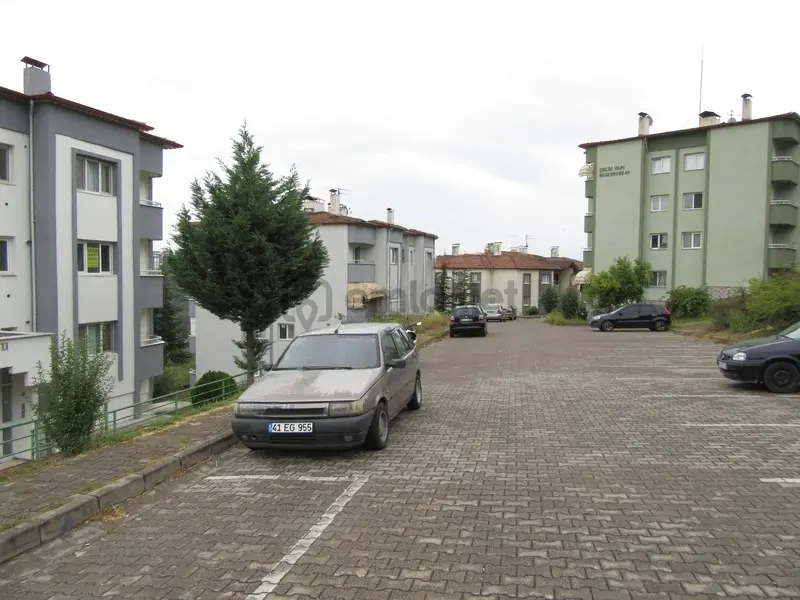 Tepeköy Mahallesinde Kısmen Eşyalı Dairei - 25