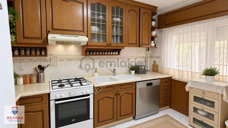 Güzelbahçe Sitelerde Denize Sıfır 10+1 Tripleks Satılık Villa - 14