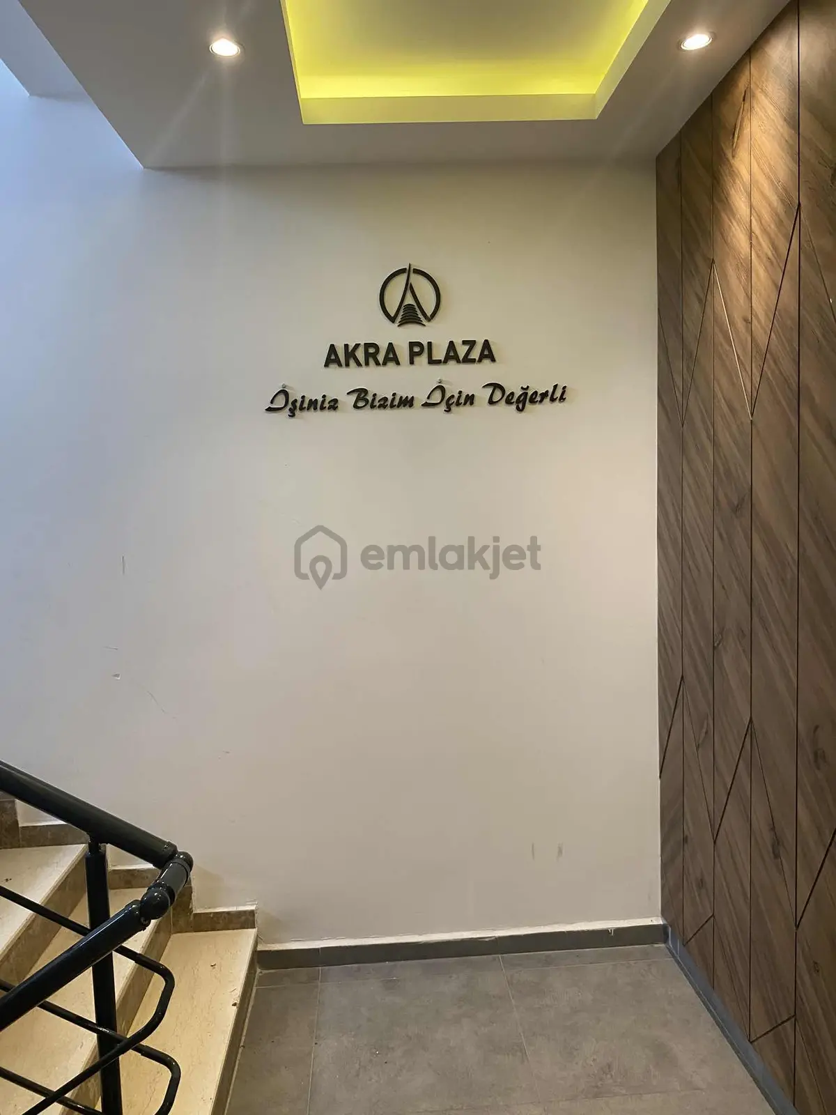 Revizyon Plazadan Akra 1 Plazada Satılık 1+1 Ofis - 18