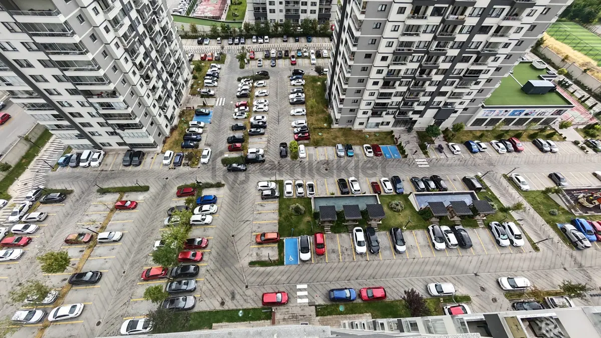Referans Ankara'da Panoramik Manzaralı 1+1 Satılık Daire - 18