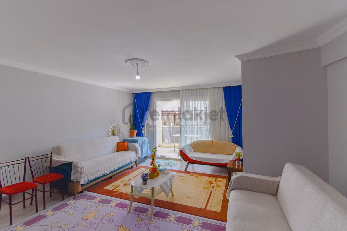 Davutlar Merkezde Geniş Ve Temiz 3+1 Satılık Daire - 4