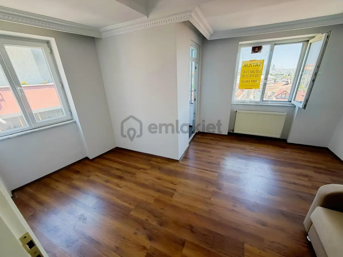 Şeref Emlak Haliç Manzaralı Satılık Daire 5,200,000 Tl - 8