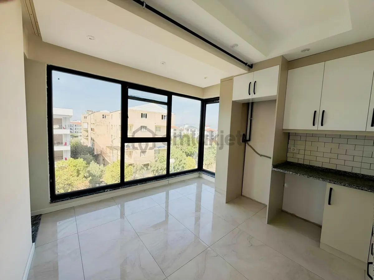 Nexus Point'ten Yenişafakta 2+0 Kiralık Daire - 12