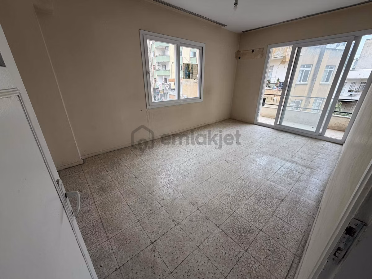 Toroslar Osmaniye Mahallesinde Kiralık 2+1 Daire - 2