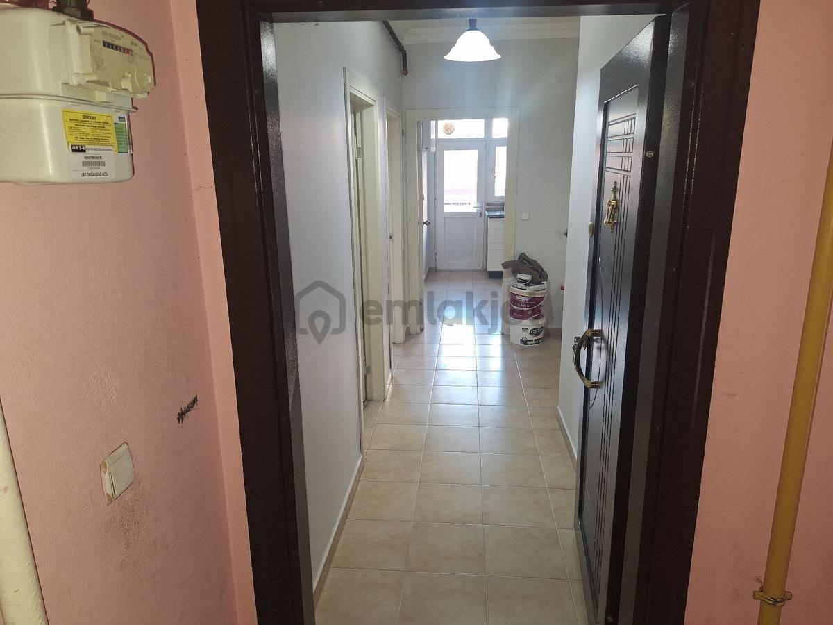 Yeşiltepe Mah Kiralık Doğalgazlı Ferah Daire 3+1!!! - 18