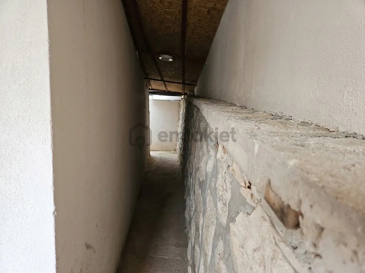 Remax Area'dan Mudanya Dereköy'de Satılık Bahçe Ve 2 Katlı Ev - 5