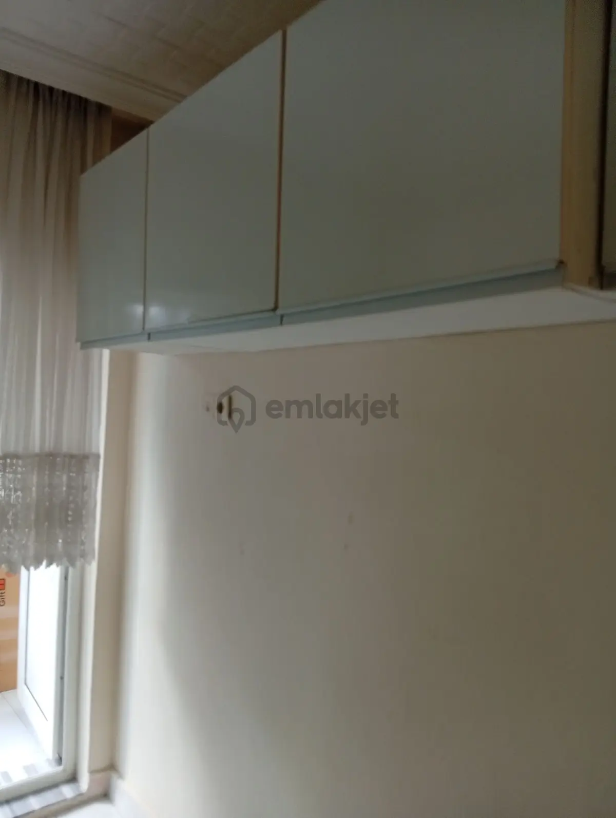 Sahibinden Ara Kat Merkezi Yerde Satılık Daire - 31