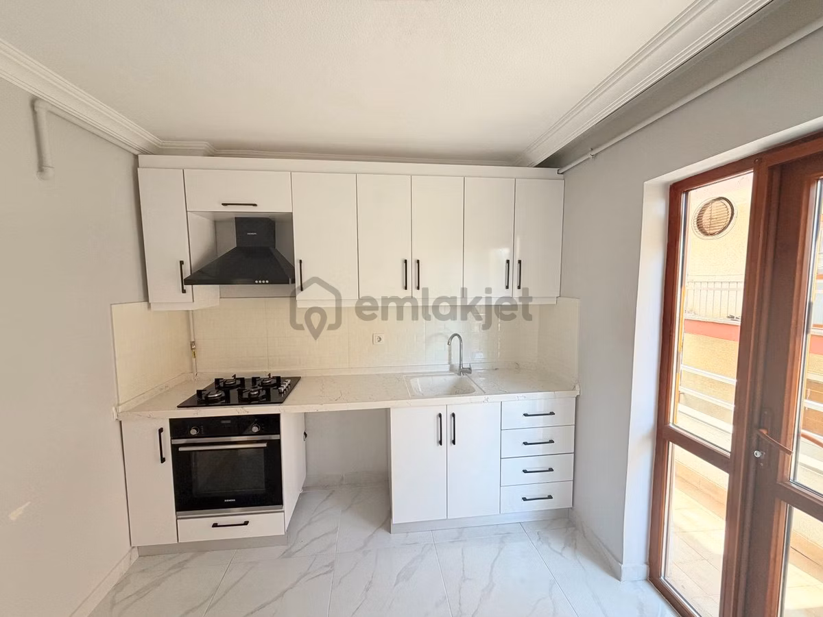 Keçiören Bağlarbaşı Mah.,4+1, Satılık,3 Cepheli, Dubleks Daire - 11