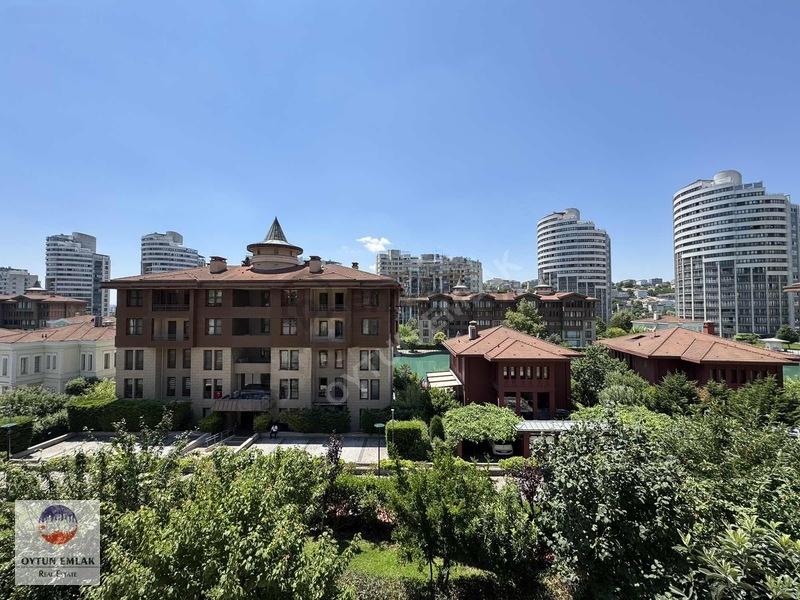 Bosphorus Cıty Boyalı Temiz Kiralık 4+1 Yalı Dairesi Boş 205 M²