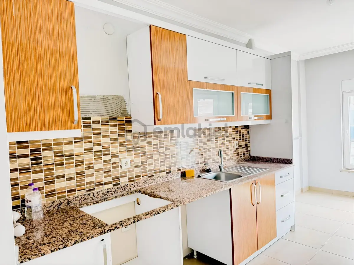 Kapalı Otoparklı Kiralık 3 + 1 - 4