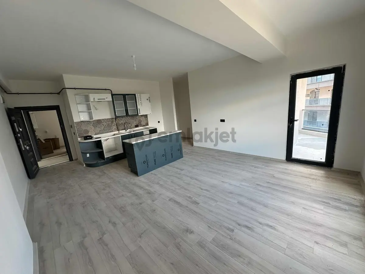 **turgutbey Caddesinde Sıfır Kiralık 1+1** - 3