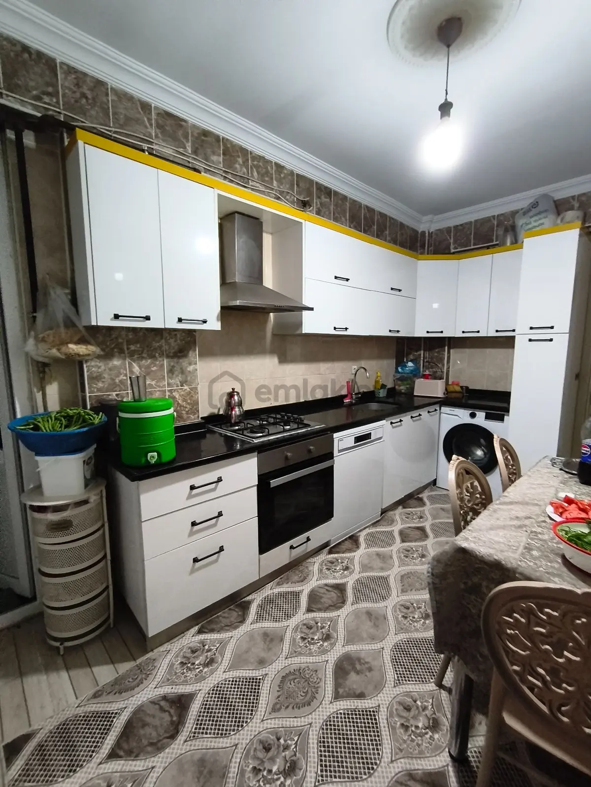 Seyrantepe'de Satılık 2+1 Kapalı Mutfaklı Daire - 14