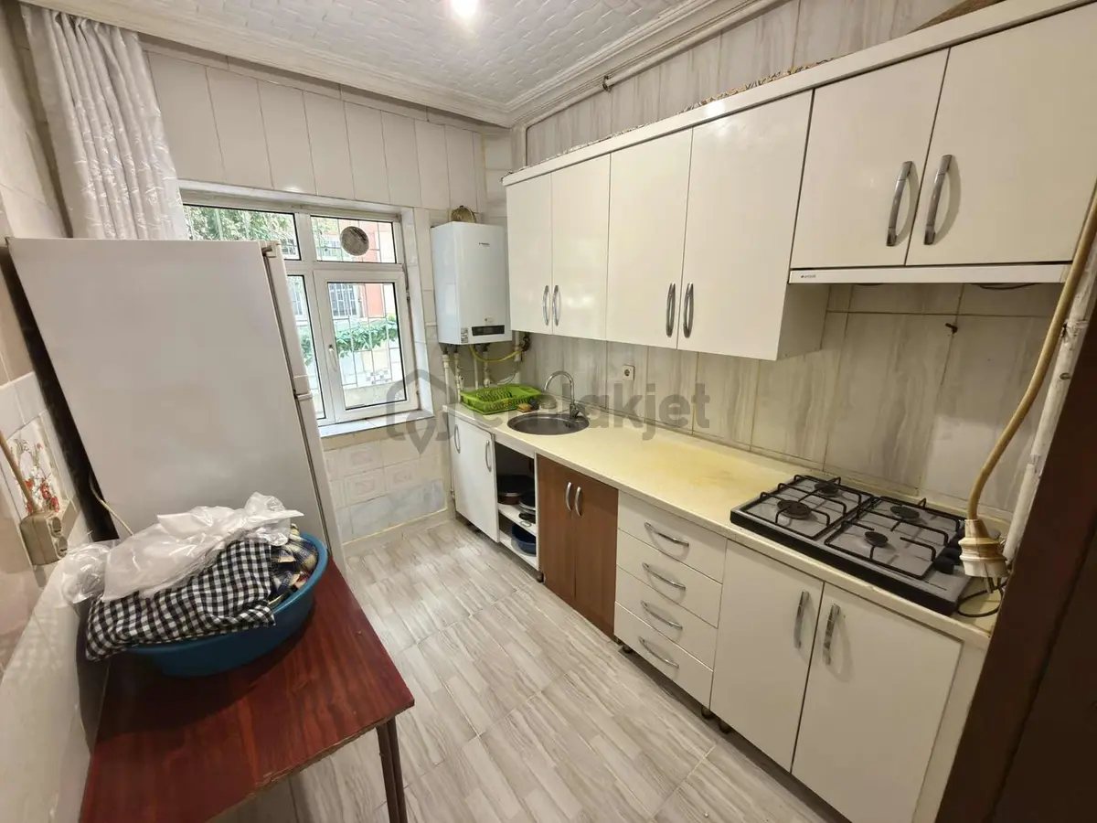 Danışment Göbekte Cadde Üzeri Balkonlu Giriş Kat Fırsatı! - 8