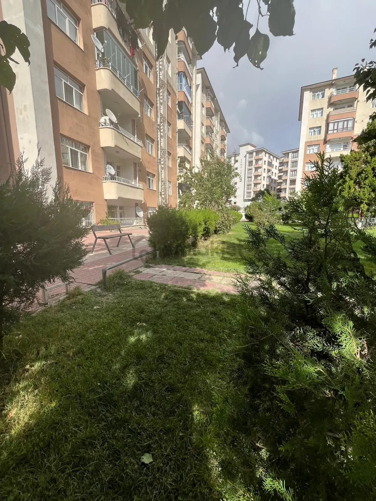 Alipaşa Mahallesinde Satılık Site İçi 3+1 Daire - 27