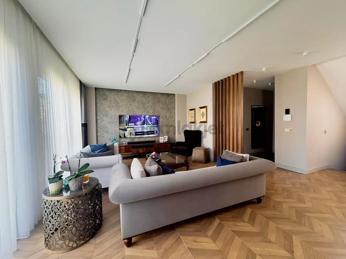Tekirdağ Çorlu Yenice Site İçerisinde Satılık Lüks 5+1 Villa - 7