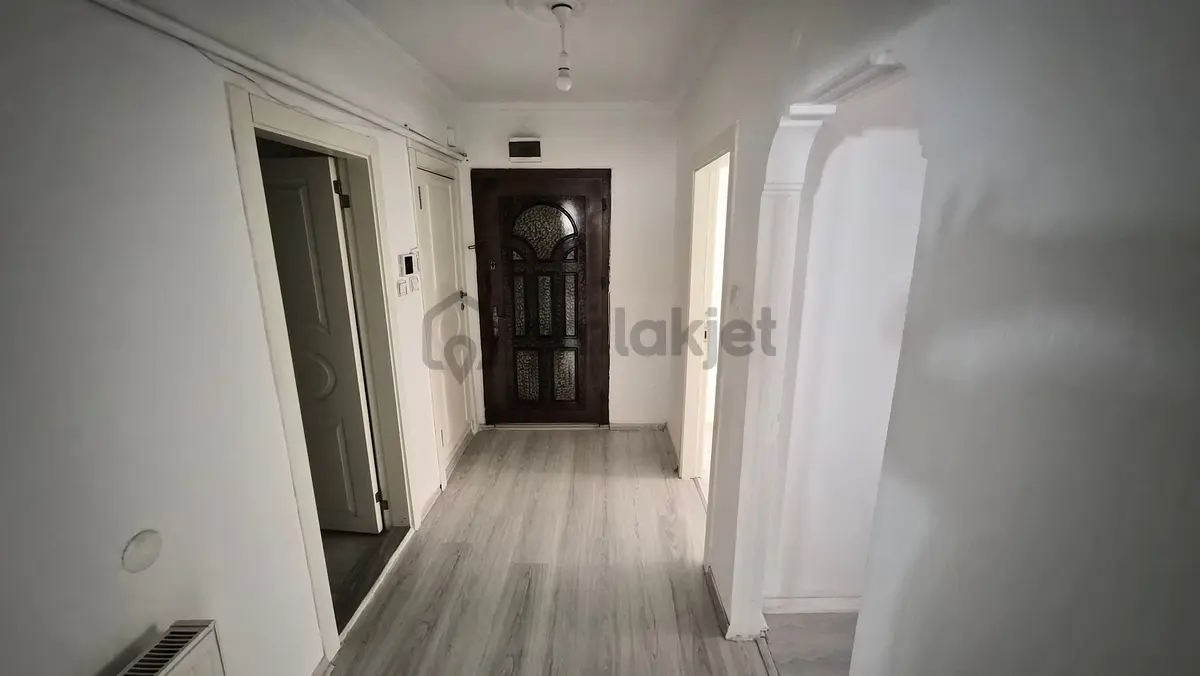 Abidin Paşada Hataneye Metroya Yakın 3+1 Kiralık Daire - 4