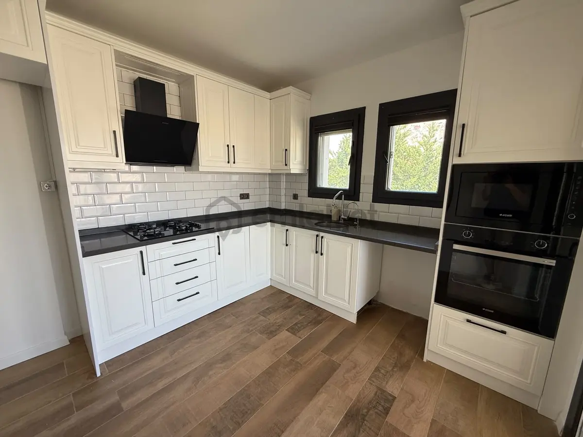 Datça Merkezde Denize Çok Yakın İskanlı Tek Villa - 13