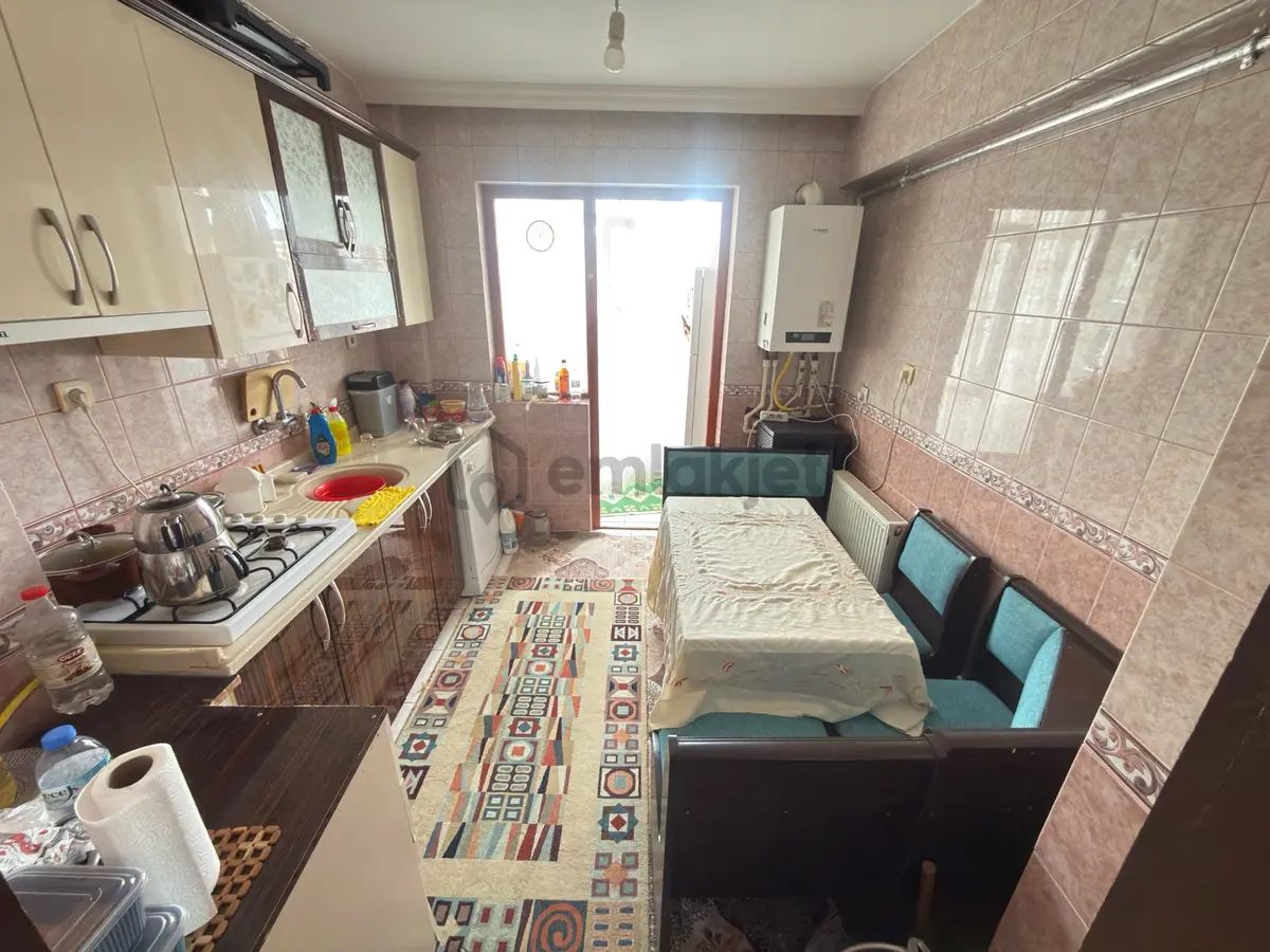 Senemden Kat Konumunda Manzaralı Yüksek Giriş Daire - 9