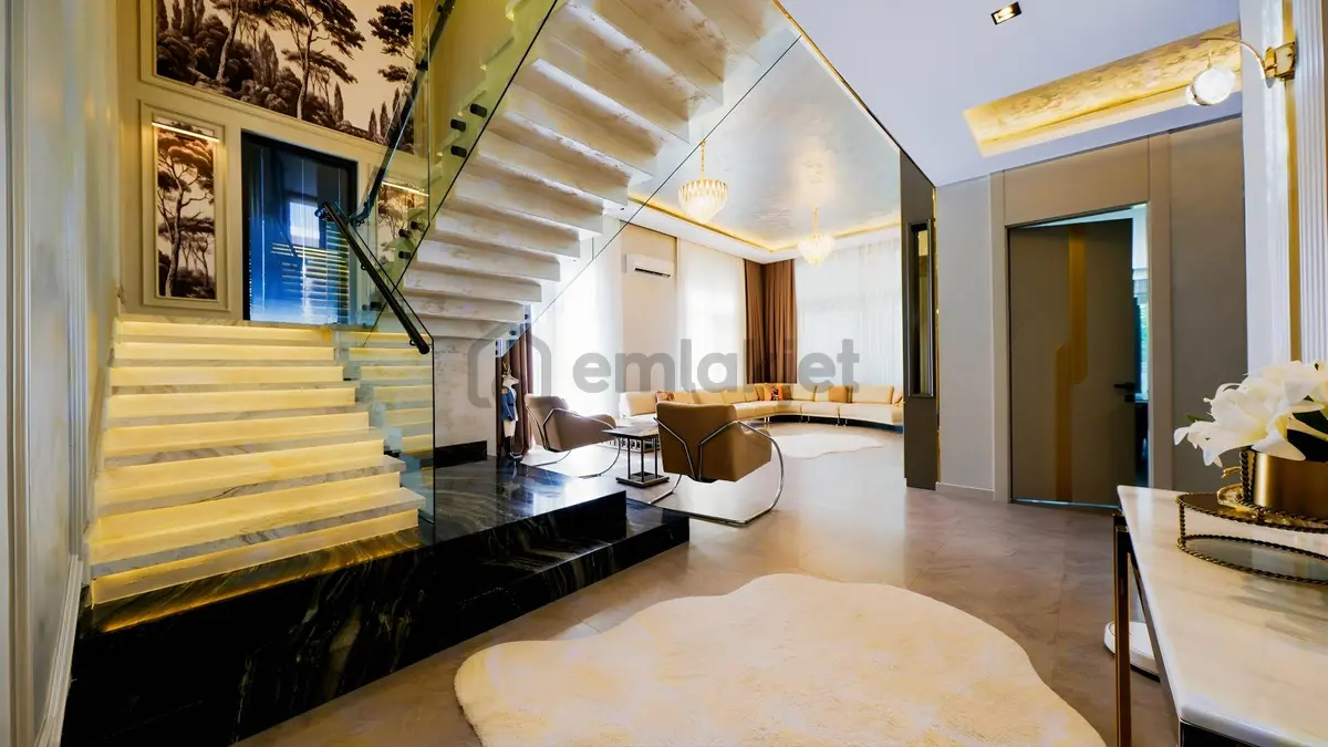 Yeni Bağlıcada Satılık Lüks Villa - 9