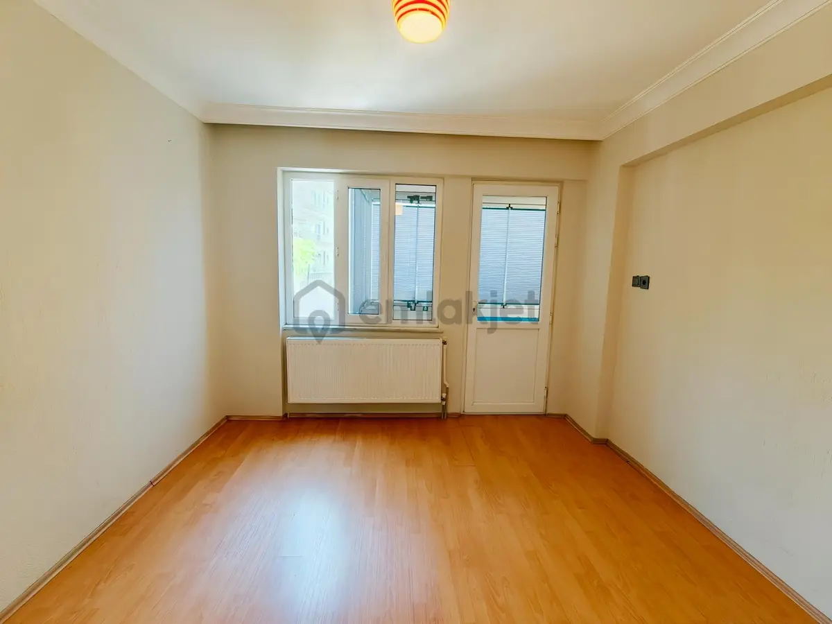 Zaferde 3+1 Kiralık Doğalgazlı Daire - 12