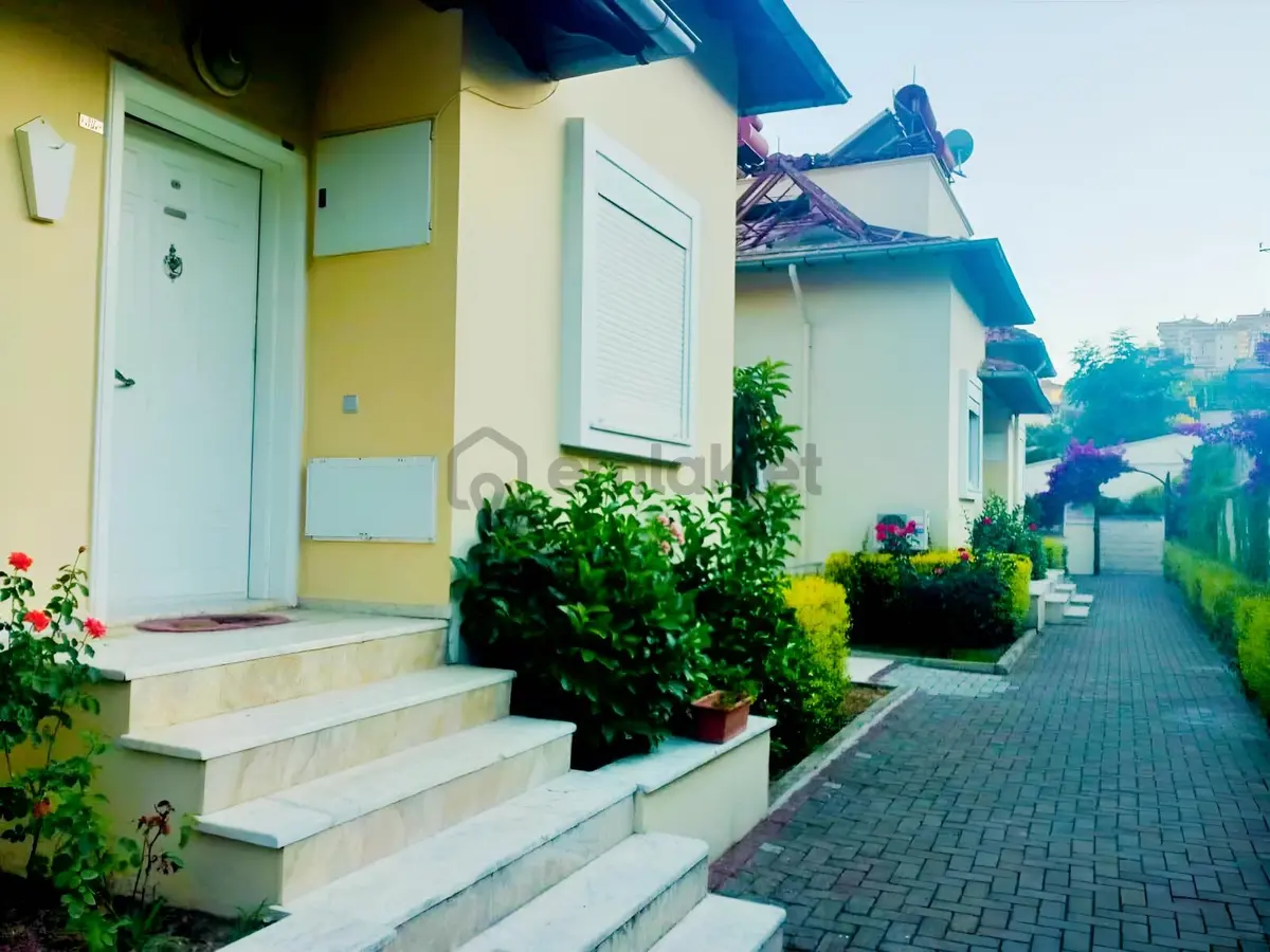 Alanya Tepe Villaları Satılık Müstakil - 32