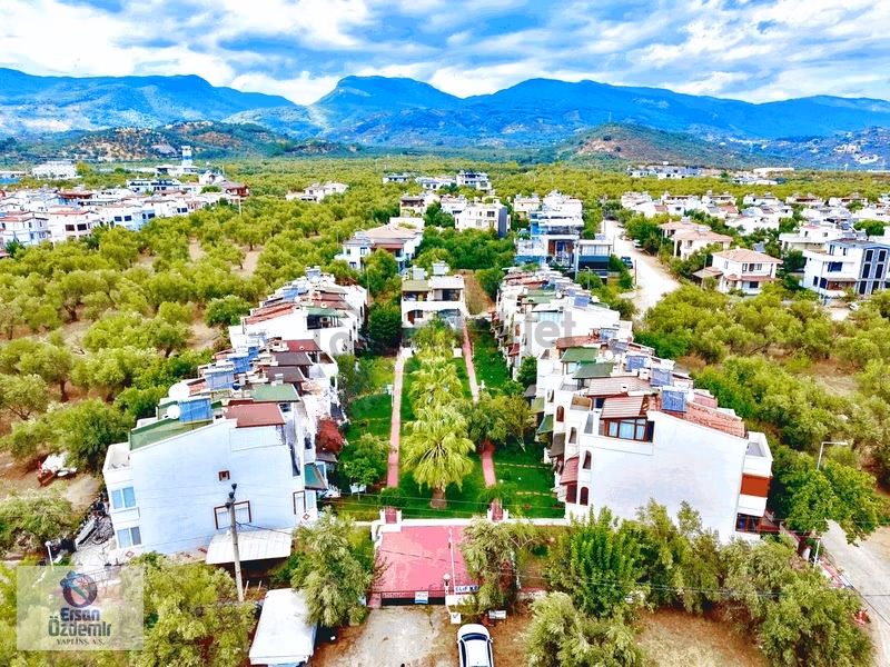 Ersan Özdemirdn Gürede Denize 450mt Çift Bahçeli Lüx 3+1 Triplex