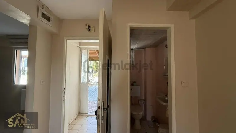 Urla 544 Evlerde Kiralık Bahçeli Müstakil Ev - 13