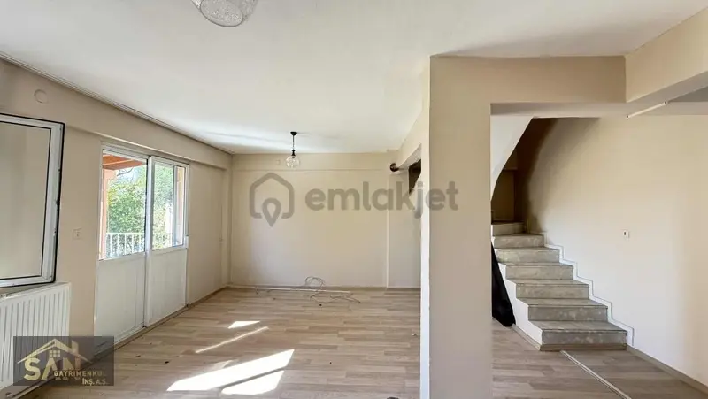 Urla 544 Evlerde Kiralık Bahçeli Müstakil Ev - 15