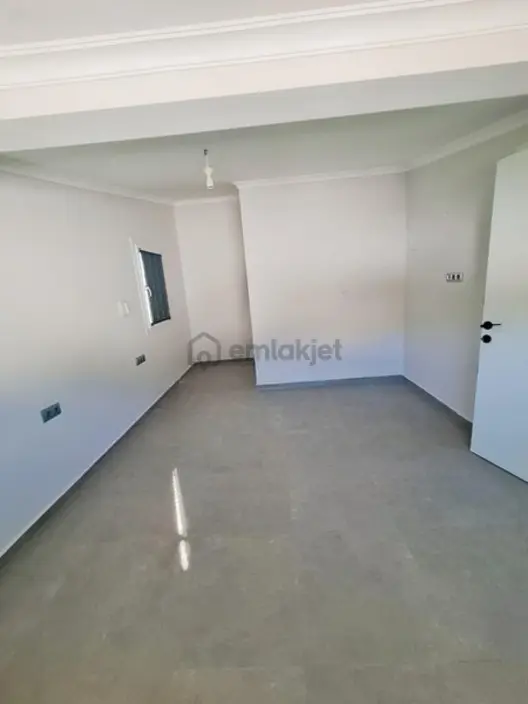 Karagedik Mh.4+1 Tripleks Kiralık Villa - 23