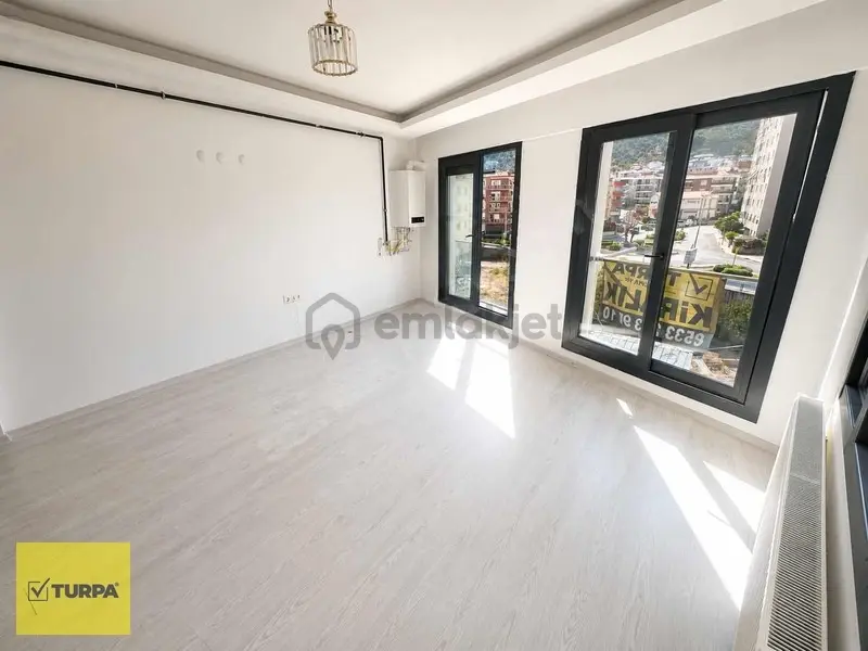 Turpa Balçovadan Yeni Binada Kiralık 2+1 Daire - 2