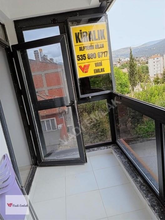 Bahçelievler De Eşyalı Kiralık 1+1 Lüks Daire - 10
