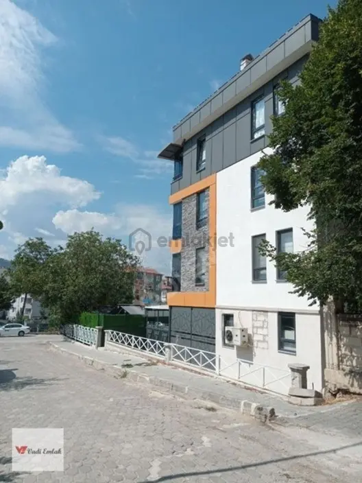 Bahçelievler De Eşyalı Kiralık 1+1 Lüks Daire - 29
