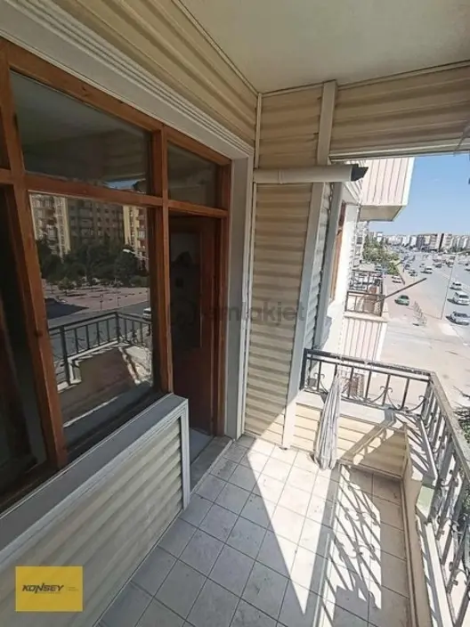 Konsey'den Yazır Mahallesinde Kiralık Daire - 4