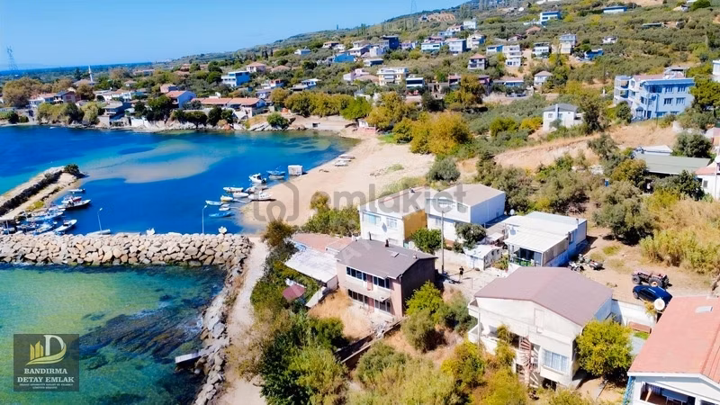 Erdek Tatlısu'da Denize Sıfır 3+1 Müstakil Yazlık - 23