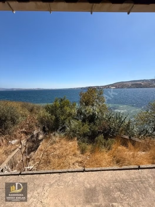 Erdek Tatlısu'da Denize Sıfır 3+1 Müstakil Yazlık - 20