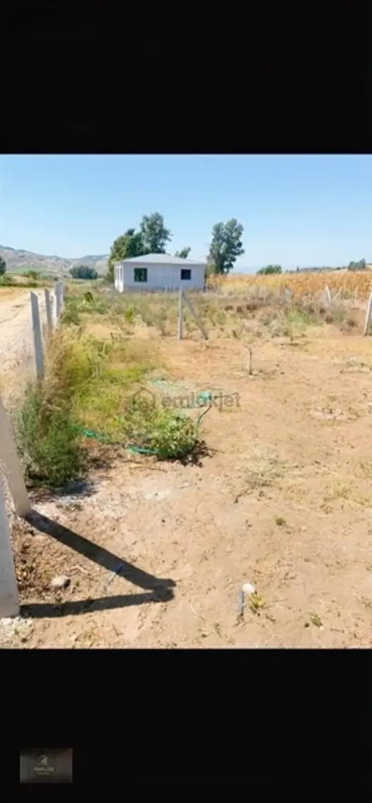 Salbaş Pirili De Tek Tapu Satılık Arsa Etrafı Çevrili