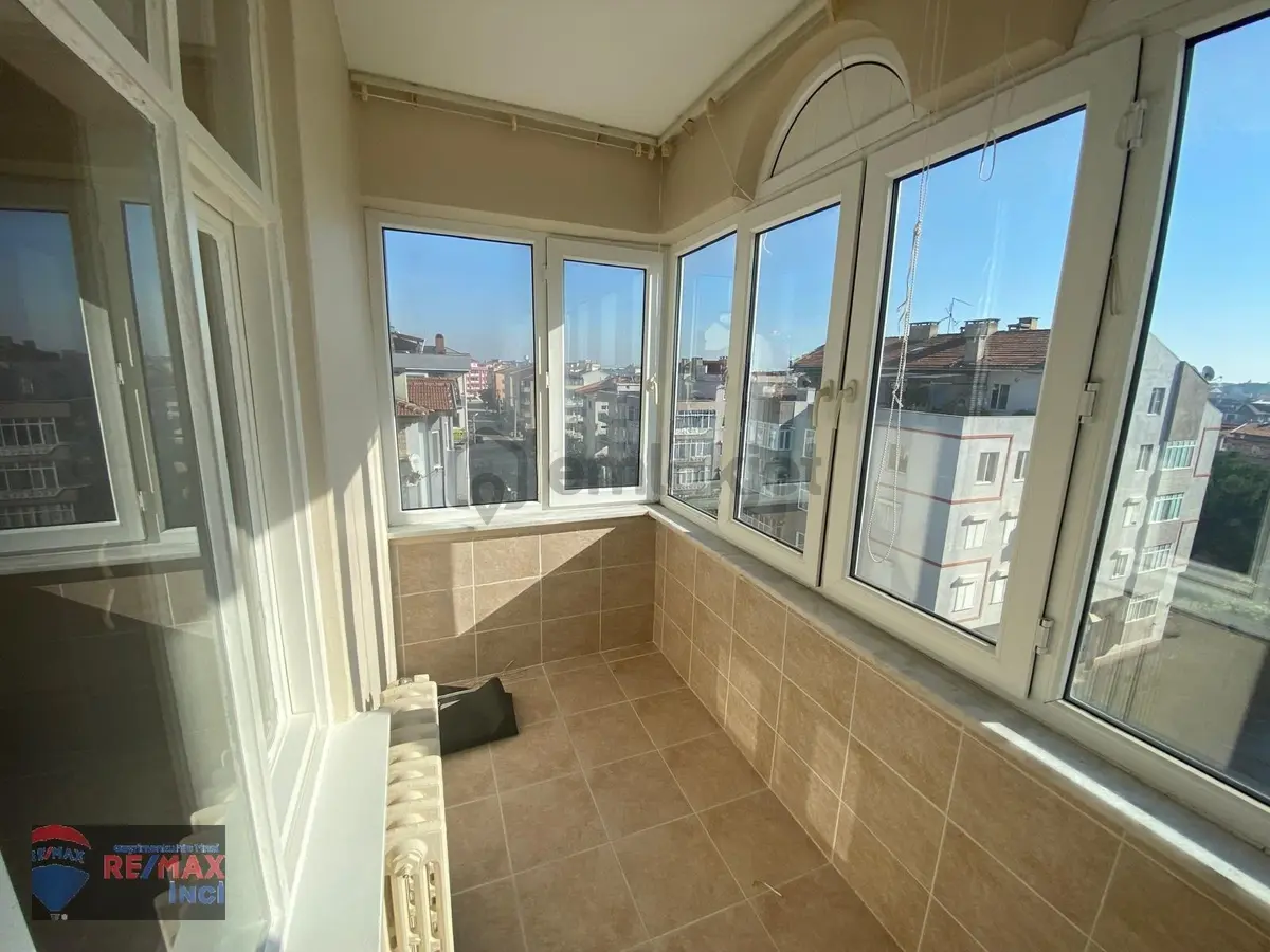 Re/max İnci'den Teknik Lise Cad. Satılık 3+1 Daire - 23