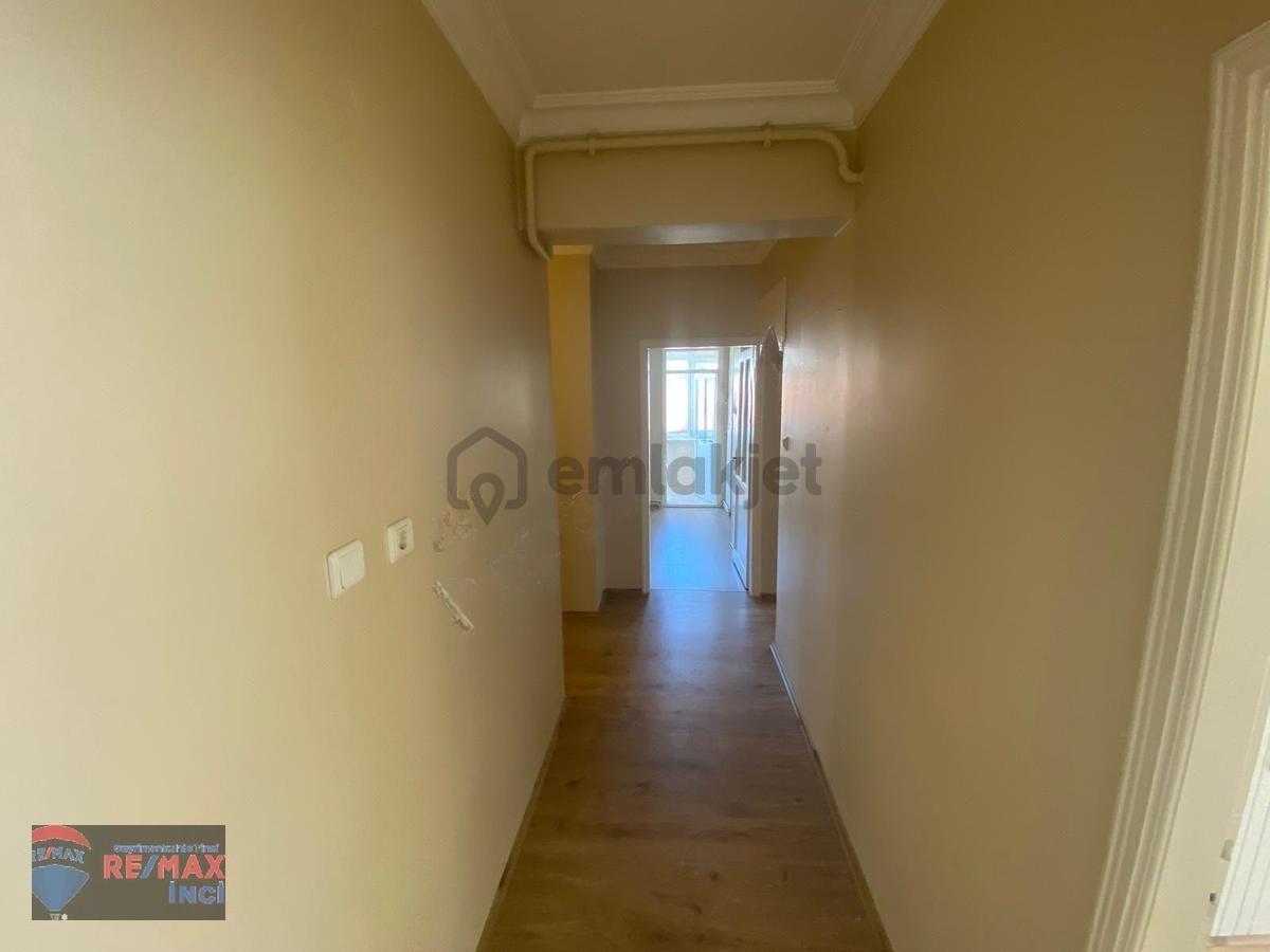 Re/max İnci'den Teknik Lise Cad. Satılık 3+1 Daire - 34