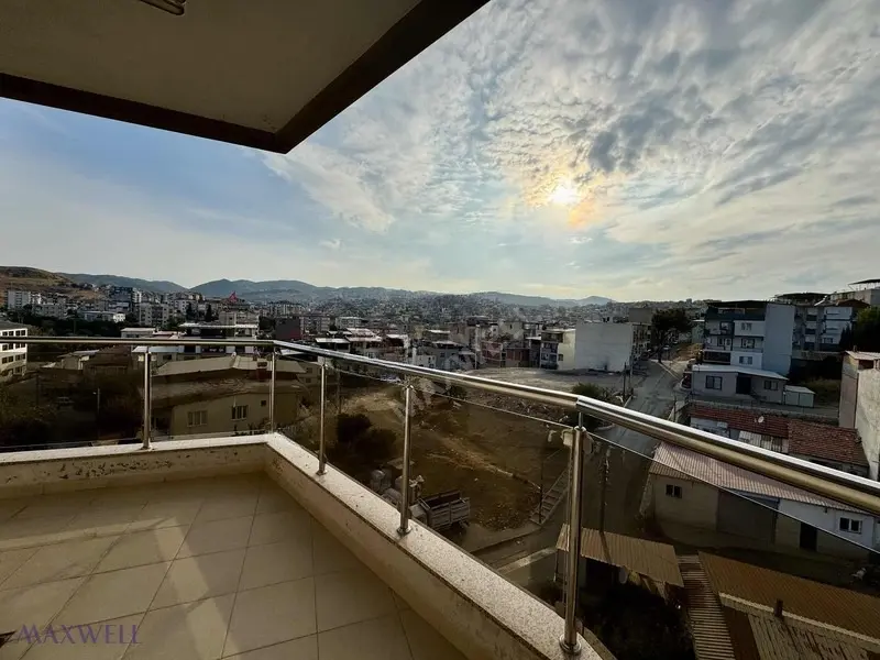 Karabağlar Site İçerisinde 3+1 Ebeveyn Banyolu - 4